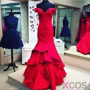 Elegant Mermaid Red Off-shoulder Long Stain Red Prom/Evening Dress With Ruffles